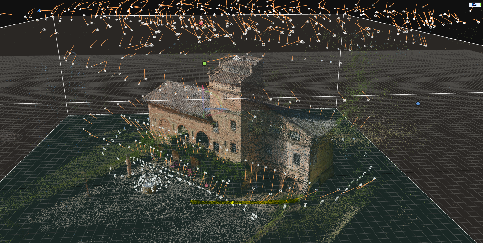 Nuage de points 3D d'un bâtiment reconstruit par photogrammétrie aérienne